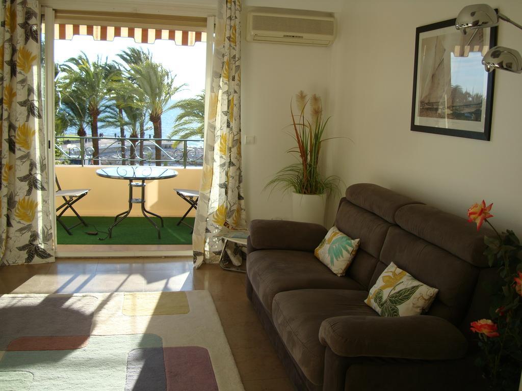 Apartment On The Croisette With Sea View Cannes Zimmer foto