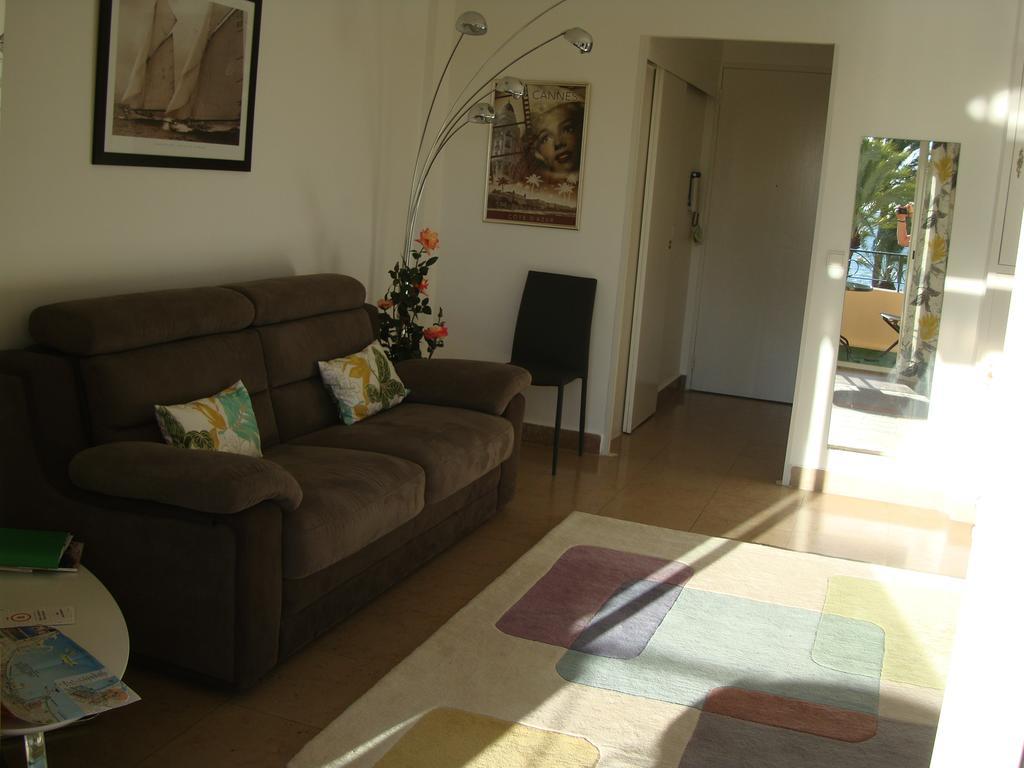 Apartment On The Croisette With Sea View Cannes Zimmer foto