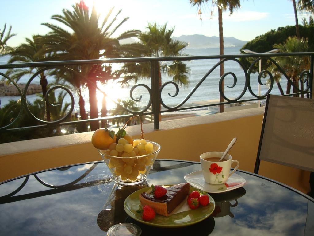 Apartment On The Croisette With Sea View Cannes Zimmer foto
